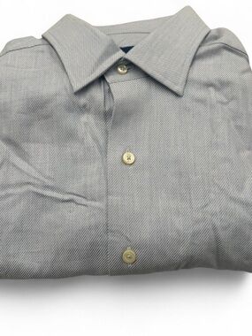 NWOT David Donahue light blue button down shirt Size M